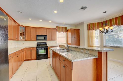 2559 Sawyer Ter, West Palm Beach, FL 33414-6485