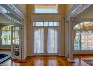944 Country Club Blvd, Chesapeake VA  23322-8088 exterior