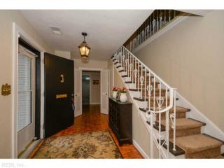 5643 Shenandoah Ave, Norfolk, VA 23509-1456