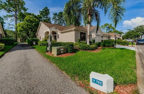 9644 Woodhollow Ct, New Port Richey, FL 34655-6017