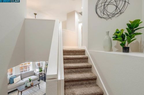 104 Treasure Ct, San Ramon CA  94583-1237 exterior