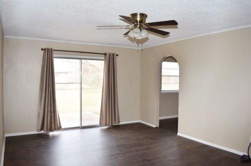 6520 Armando Ave, Fort Worth TX  76133-5608 exterior