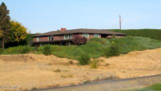11605 Tieton Dr, Yakima, WA 98908-9105