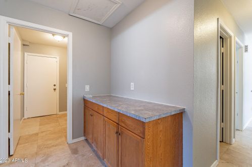 6838 42nd Way, Phoenix AZ  85042-5211 exterior