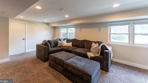 803 Meredith St, Kennett Sq PA  19348-3505 exterior