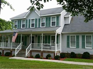 13724 Stallion Way, Midlothian VA  23112-7612 exterior