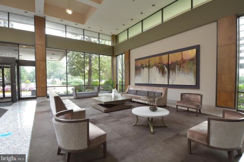 3713 George Mason Dr, Falls Church VA  22041-3761 exterior