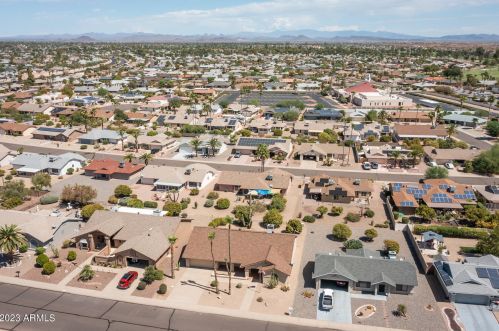 12614 Wildwood Dr, Sun City, AZ 85375-5143