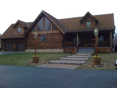 1640 Overhead Rd, Derby, NY 14047-9714