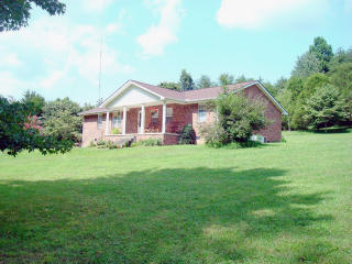 590 Kinniard Rd, Cookeville, TN 38501-5719
