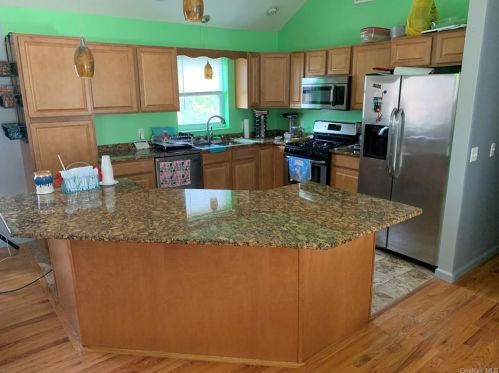 115 Sands Rd, Middletown NY  10941-3160 exterior
