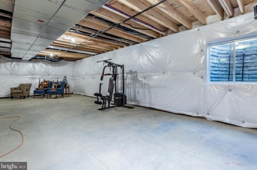 112 White Deer Way, Carlisle PA  17013-7600 exterior