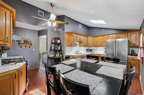 7 Newbrook Ln, Elwood NY  11731-5230 exterior