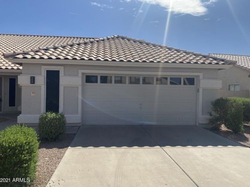 525 Candlewood Ln, Gilbert, AZ 85233-6847