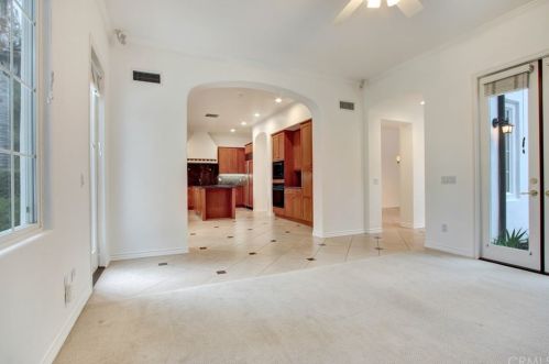 24613 Garland Dr, Santa Clarita CA  91355-4962 exterior