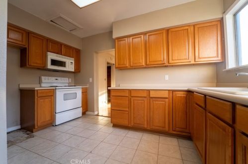 1435 4th Ave, Oroville CA  95965-4662 exterior