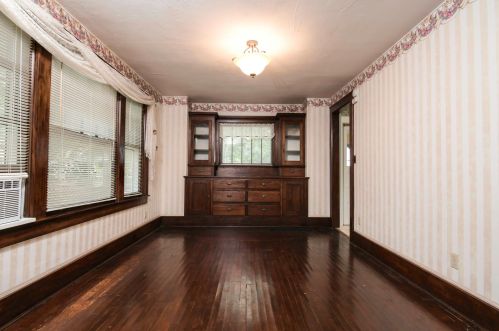 413 Park St, Bellefontaine OH  43311-2447 exterior