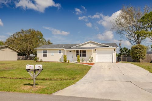 1165 Abbey Ave, Fort Pierce, FL 34953-1802