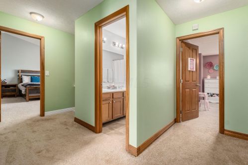 103 Glen Crossing Dr, Pataskala OH  43062 exterior