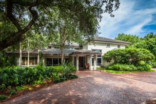 8510 52nd Ave, Miami, FL 33143-8445