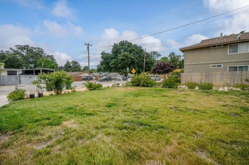 1907 Riverside Ave, Lake Nacimiento CA  93446-1330 exterior