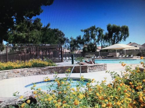 15215 20 Pl, Phoenix AZ 85022-2200 exterior