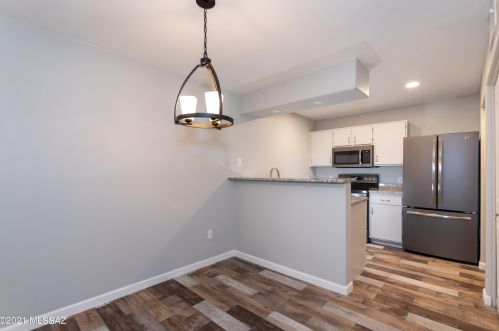 5751 Kolb Rd, Tucson, AZ 39204-0871