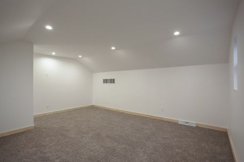 3778 Frew Mill Rd, New Castle PA  16101-8112 exterior
