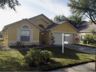 372 Lisa Karen Cir, Apopka, FL 32712-2797