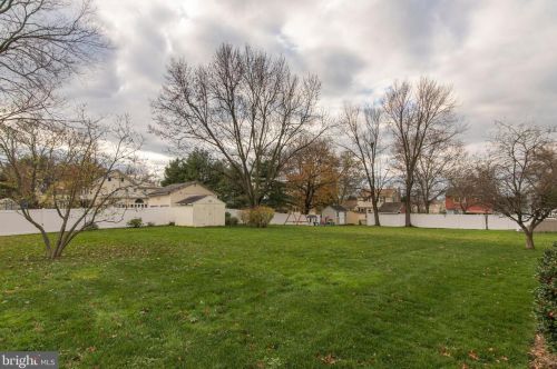 508 6th St, Lansdale, PA 19446-2742