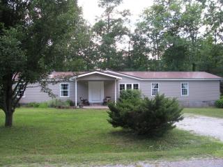 6004 Running Creek Dr, Crossville, TN 38572-6429