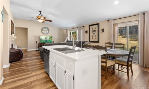 32902 Fairmont Ln, Lake Elsinore CA  92530-6283 exterior