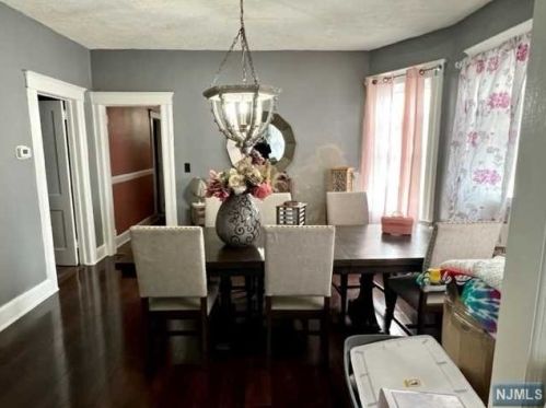 270 19th Ave, Paterson NJ  07504-1733 exterior