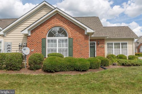 6377 Autumn Leaf Cir, Fredericksburg, VA 22407-7204