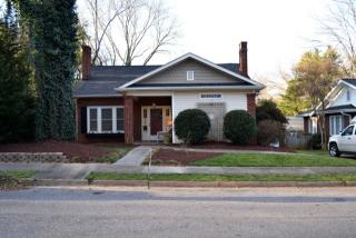 540 Carroll St, Statesville, NC 28677-5162
