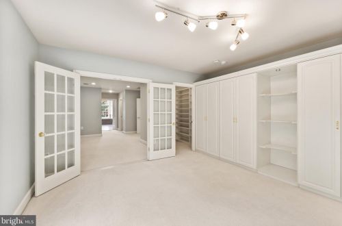 43530 Butler Pl, Leesburg VA 20176-7428 exterior