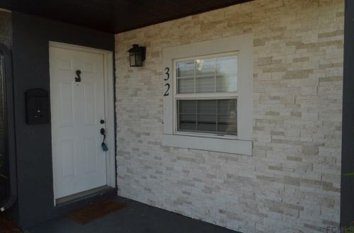 32 Seaside Dr, Ormond Beach, FL 32176-3549