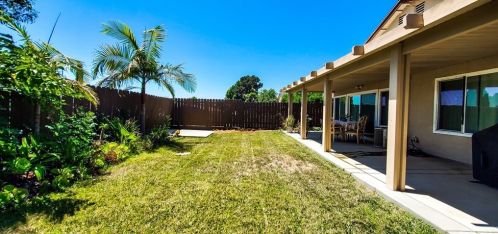 8945 Libra Dr, San Diego CA 92126-4708 exterior