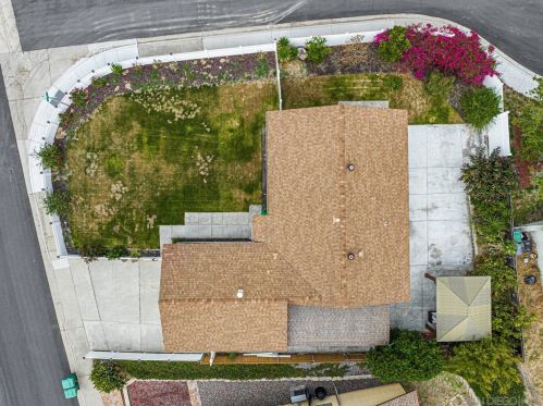 9857 Colt Ln, Lakeside CA  92040-3418 exterior