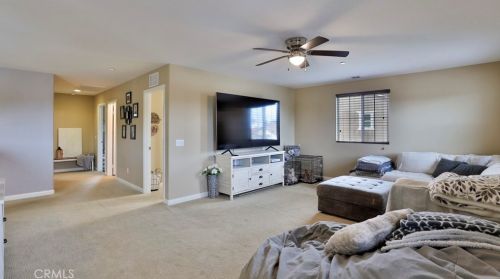 35595 Desert Rose Way, Lake Elsinore CA  92532-2905 exterior