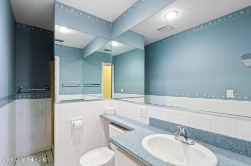 3616 Indian Riv Dr, Cocoa FL 32926-8705 exterior