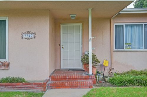 7747 Cecilia St, Downey, CA 90241-2175