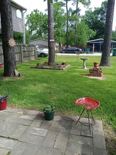 9406 Tom Thumb Ln, Humble, TX 77396-2338