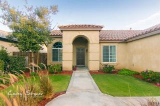 9401 Hercules St, Bakersfield, CA 93306-7838