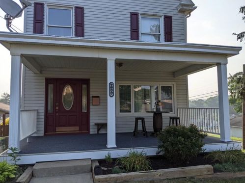 1800 Rebecca St, New Kensington, PA 15068-4915
