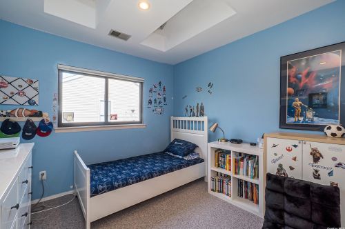 55 Villas Cir, Huntington Station NY  11747-3059 exterior