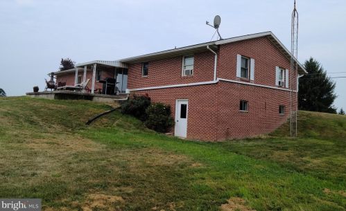 12710 Grant Shook Rd, Upton PA  17225-9403 exterior