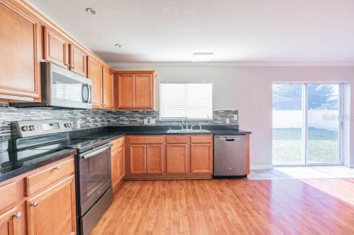 10608 Boyette Creek Blvd, Riverview FL  33569-2728 exterior