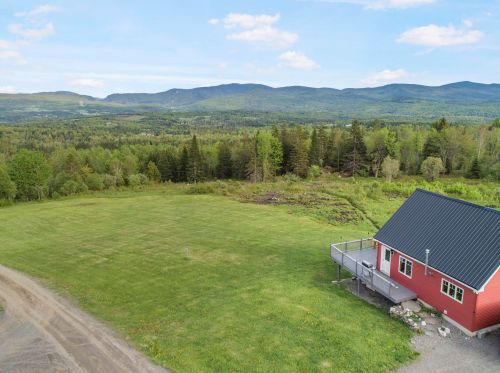 127 Bennett Hill Rd, Columbia, NH 03576-3308