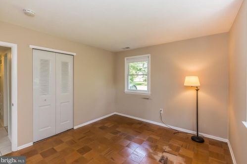 3105 Taft Rd, Norristown PA  19403-4053 exterior